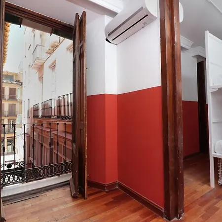 Feel Center Hostel