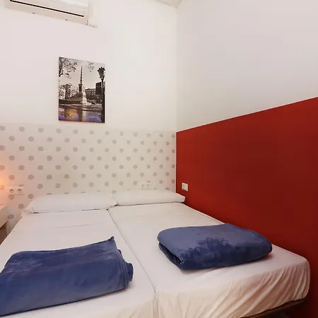 Feel Center Albergue