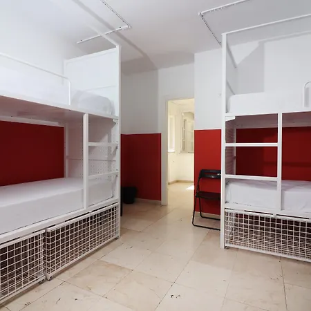 Feel Center Hostel Málaga