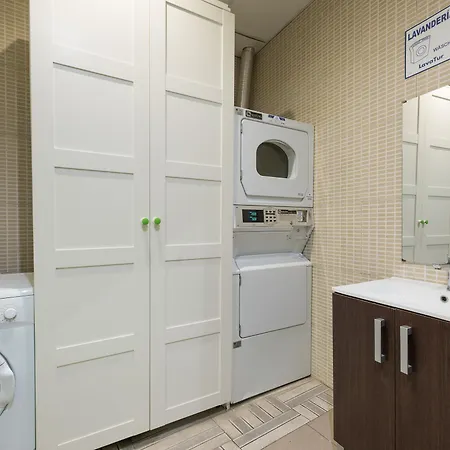Albergue Feel Center